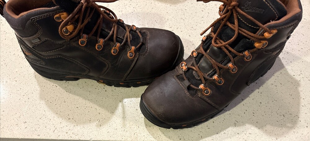 Danner Men's Vicious 4.5" Composite Toe Hiking Boots-Brown/Orange-Size: 10 EE